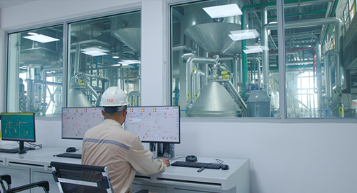 精煉車間自動化控制室